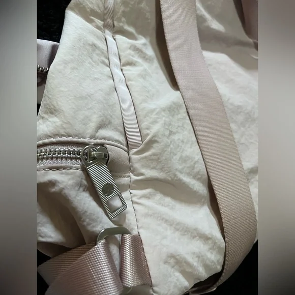 Lululemon City Adventurer Backpack *Mini 12L
Muse - Picture 9 of 12